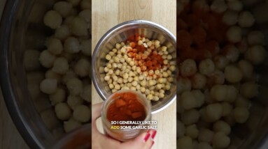 This is my favourite oil-free recipe to make in the air fryer #shorts #healthysnacks